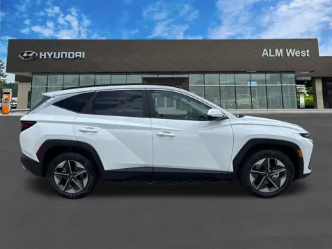 More photos of 2026 Hyundai Tucson SEL at ALM Hyundai West, GA