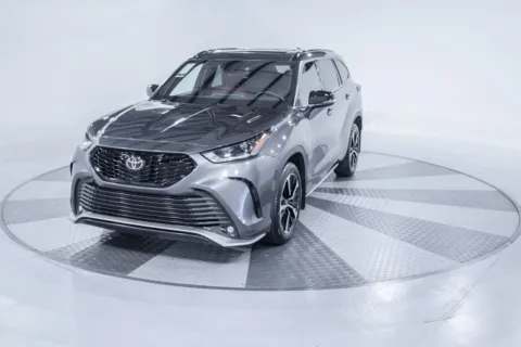 Photos of 2022 Toyota Highlander XSE for sale in Lithia Springs, GA at ALM Hyundai West