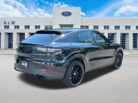 More photos of 2022 Porsche Cayenne Coupe S at ALM Hyundai West, GA