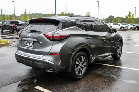 More photos of 2020 Nissan Murano SV at ALM Hyundai West, GA