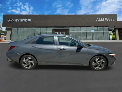 More photos of 2025 Hyundai Elantra SEL Sport at ALM Hyundai West, GA