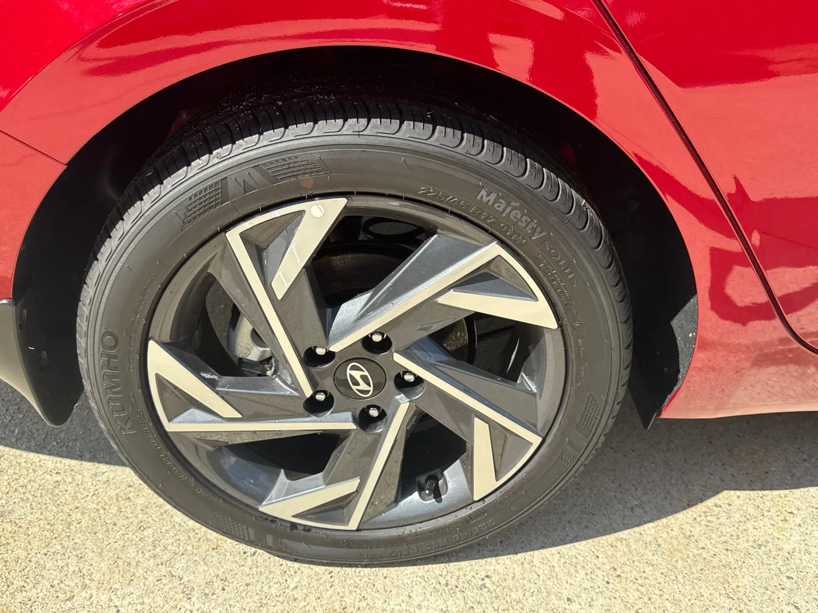 2025 Hyundai Elantra SEL - Photo 18