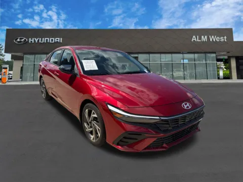 More photos of 2025 Hyundai Elantra SEL Sport at ALM Hyundai West, GA