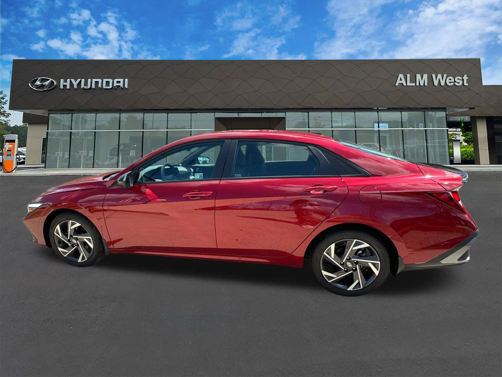 2025 Hyundai Elantra SEL - Photo 9