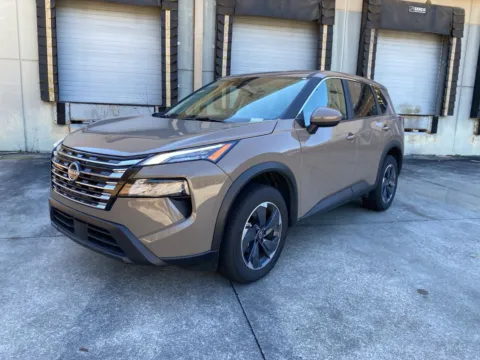 Photos of 2025 Nissan Rogue SV for sale in Lithia Springs, GA at ALM Hyundai West