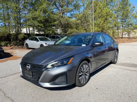 Photos of 2025 Nissan Altima 2.5 SV for sale in Lithia Springs, GA at ALM Hyundai West