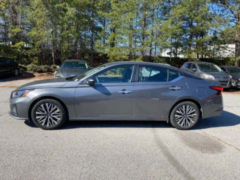 Another view of 2025 Nissan Altima 2.5 SV for sale in Lithia Springs, GA at ALM Hyundai West