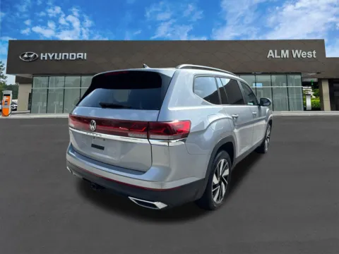 More photos of 2024 Volkswagen Atlas 2.0T SE w/Technology at ALM Hyundai West, GA