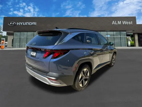 More photos of 2025 Hyundai Tucson SEL at ALM Hyundai West, GA