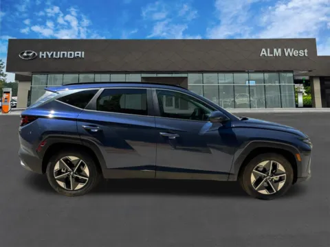 More photos of 2025 Hyundai Tucson SEL at ALM Hyundai West, GA