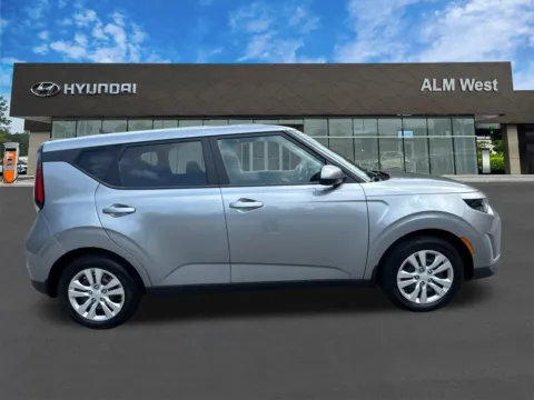 More photos of 2023 Kia Soul LX at ALM Hyundai West, GA