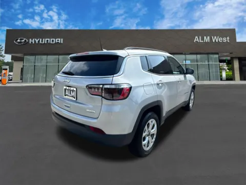 More photos of 2025 Jeep Compass Latitude at ALM Hyundai West, GA