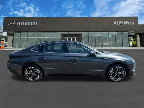 More photos of 2026 Hyundai Sonata SEL Sport at ALM Hyundai West, GA