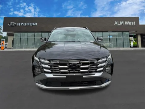 Photos of 2025 Hyundai Tucson Hybrid Limited for sale in Lithia Springs, GA at ALM Hyundai West
