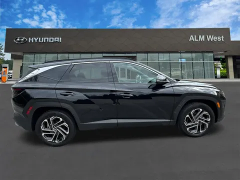 More photos of 2025 Hyundai Tucson Hybrid Limited at ALM Hyundai West, GA