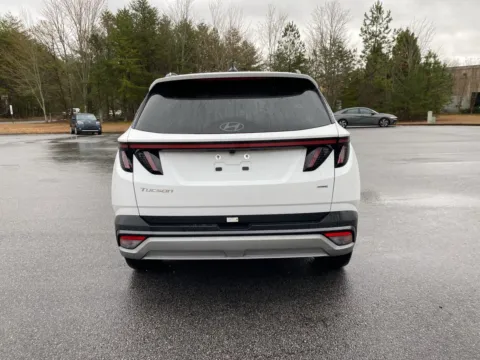 More photos of 2025 Hyundai Tucson Limited at ALM Hyundai West, GA