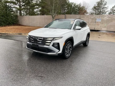 Photos of 2025 Hyundai Tucson Limited for sale in Lithia Springs, GA at ALM Hyundai West
