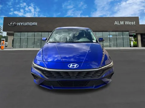 Photos of 2025 Hyundai Elantra SE for sale in Lithia Springs, GA at ALM Hyundai West