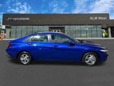 More photos of 2025 Hyundai Elantra SE at ALM Hyundai West, GA