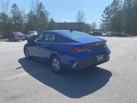 More photos of 2025 Hyundai Elantra SE at ALM Hyundai West, GA