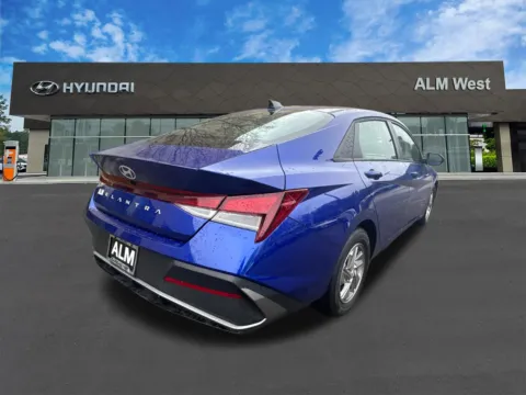 More photos of 2025 Hyundai Elantra SE at ALM Hyundai West, GA
