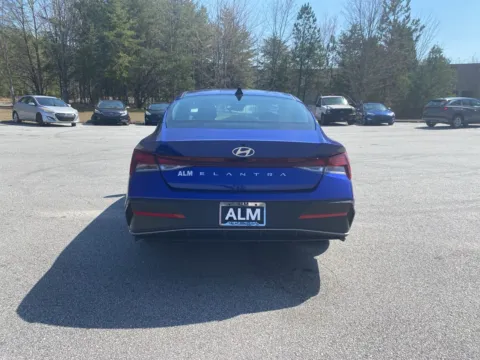More photos of 2025 Hyundai Elantra SE at ALM Hyundai West, GA