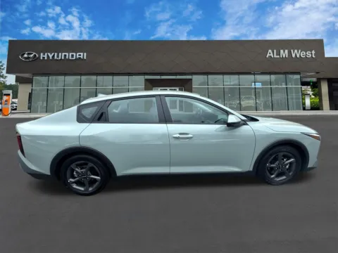 More photos of 2025 Kia K4 LXS at ALM Hyundai West, GA