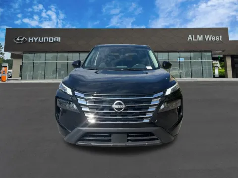 Photos of 2025 Nissan Rogue SV for sale in Lithia Springs, GA at ALM Hyundai West