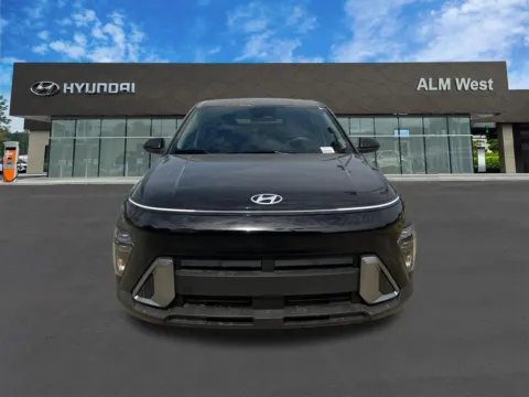Photos of 2026 Hyundai Kona SE for sale in Lithia Springs, GA at ALM Hyundai West