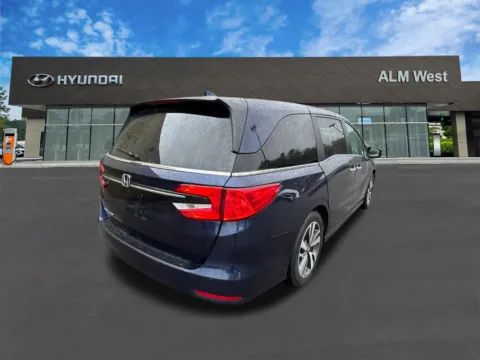 More photos of 2023 Honda Odyssey Touring at ALM Hyundai West, GA