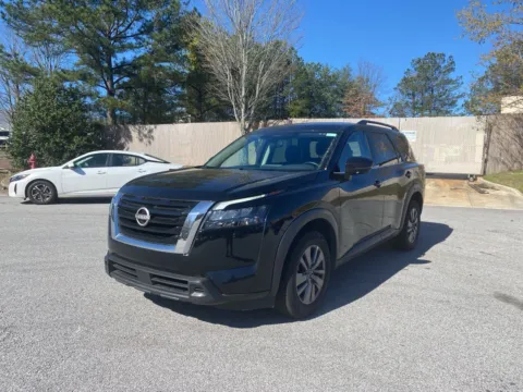 Photos of 2025 Nissan Pathfinder SV for sale in Lithia Springs, GA at ALM Hyundai West