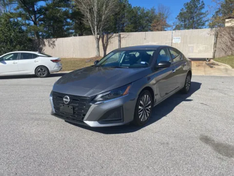 Photos of 2025 Nissan Altima 2.5 SV for sale in Lithia Springs, GA at ALM Hyundai West