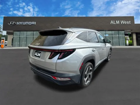 More photos of 2023 Hyundai Tucson SEL at ALM Hyundai West, GA