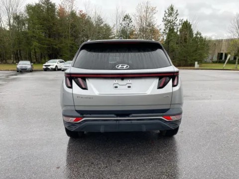 More photos of 2023 Hyundai Tucson SEL at ALM Hyundai West, GA