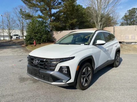 Photos of 2025 Hyundai Tucson SEL for sale in Lithia Springs, GA at ALM Hyundai West