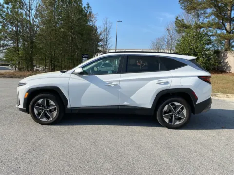 Another view of 2025 Hyundai Tucson SEL for sale in Lithia Springs, GA at ALM Hyundai West