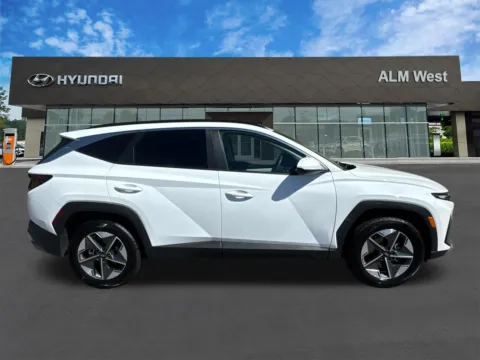 More photos of 2025 Hyundai Tucson SEL at ALM Hyundai West, GA