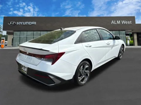 More photos of 2025 Hyundai Elantra SEL Sport at ALM Hyundai West, GA