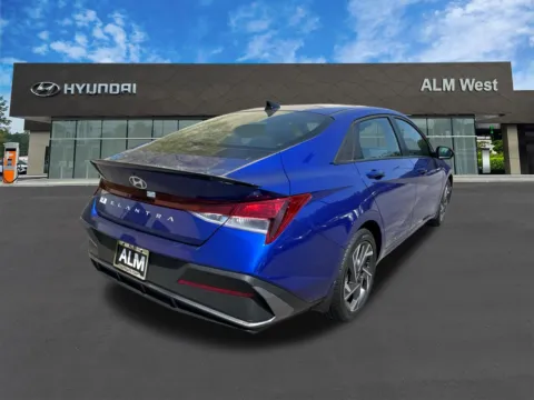 More photos of 2025 Hyundai Elantra SEL Sport at ALM Hyundai West, GA