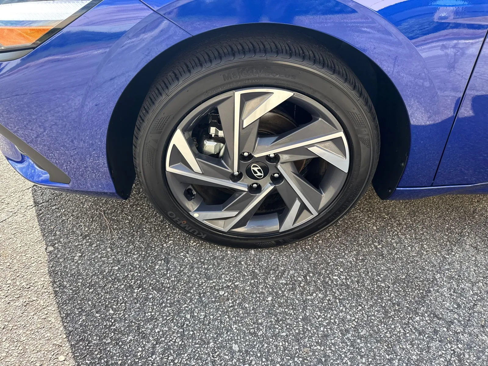 2025 Hyundai Elantra SEL - Photo 11