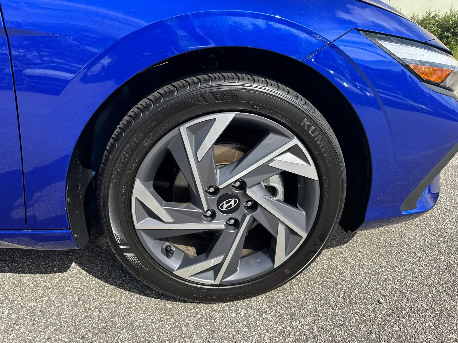 2025 Hyundai Elantra SEL - Photo 12