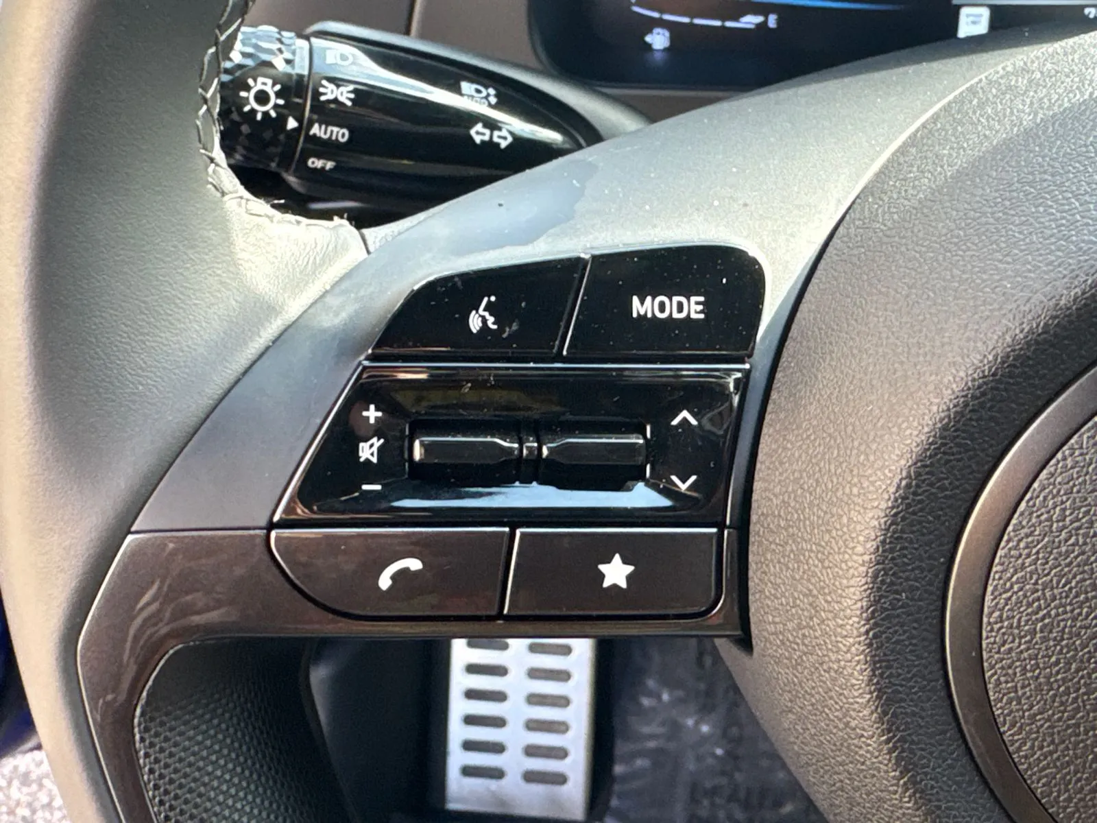 2025 Hyundai Elantra SEL - Photo 25