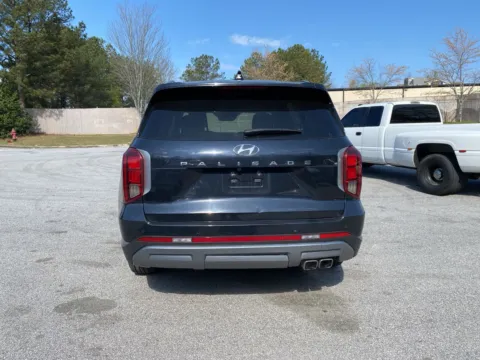 More photos of 2025 Hyundai Palisade SEL at ALM Hyundai West, GA