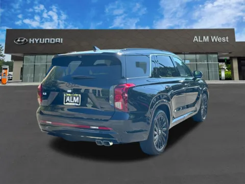 More photos of 2025 Hyundai Palisade Calligraphy Night Edition at ALM Hyundai West, GA