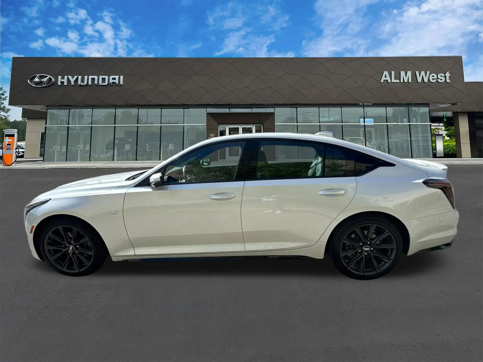 2025 Cadillac CT5 Sport - Photo 8