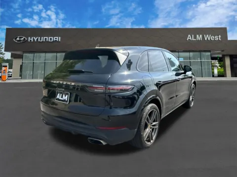 More photos of 2023 Porsche Cayenne E-Hybrid at ALM Hyundai West, GA