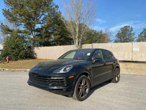 Black 2023 Porsche Cayenne E-Hybrid for sale in Lithia Springs, GA