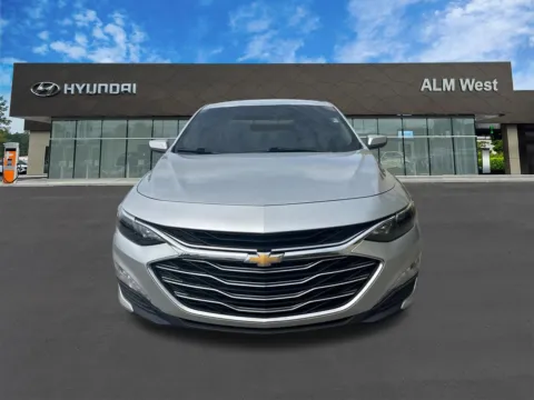 Photos of 2020 Chevrolet Malibu LT for sale in Lithia Springs, GA at ALM Hyundai West