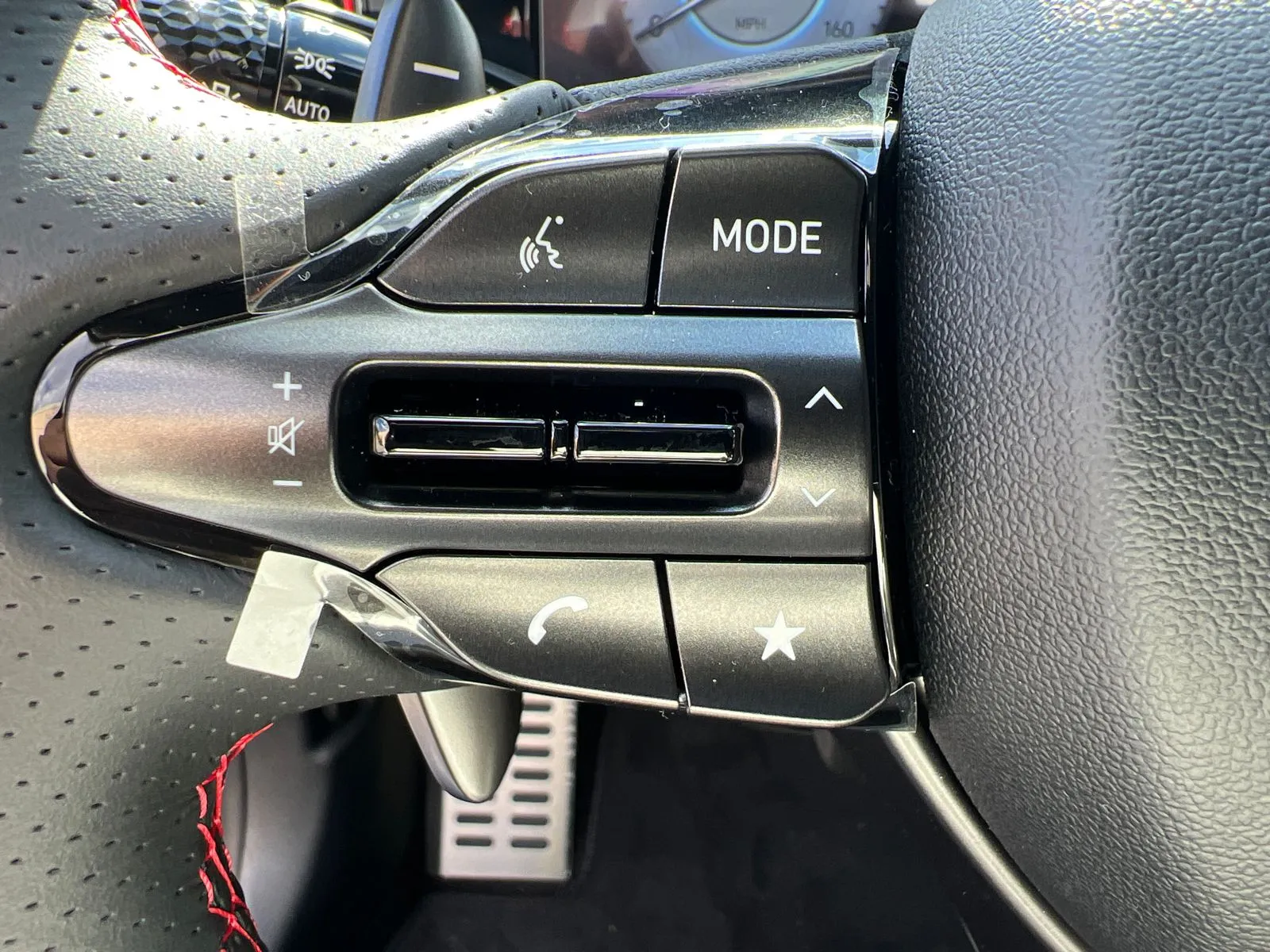 2025 Hyundai Elantra N Line - Photo 24