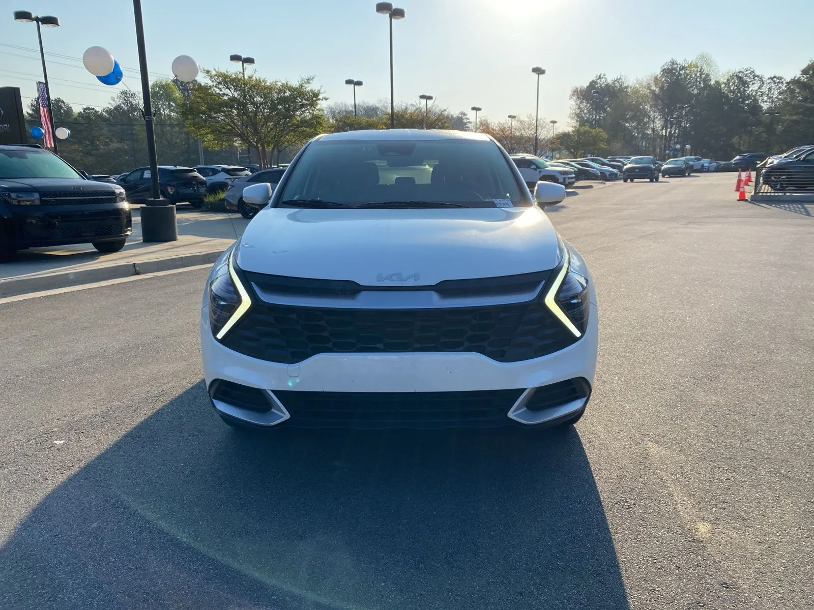 White 2024 Kia Sportage LX for sale in Lithia Springs, GA